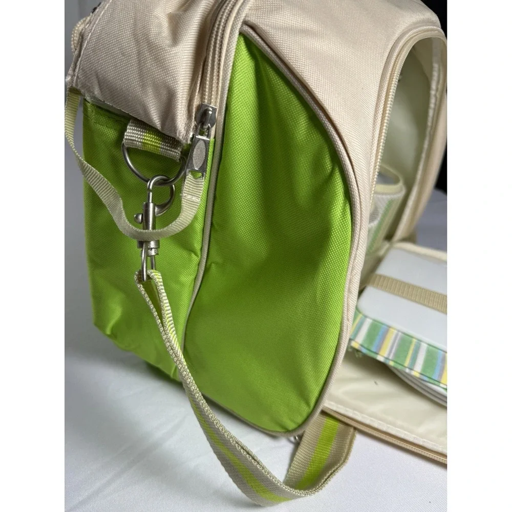 Picnic Bag Pack 4 Person IBM company Hamper Cooler Mugs Plates‎ Cutlery Travel